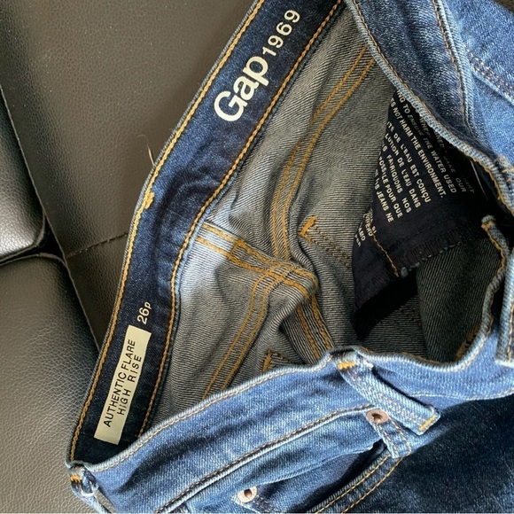 GAP AUTHENTIC FLARE LEG JEANS - Picture 10 of 10